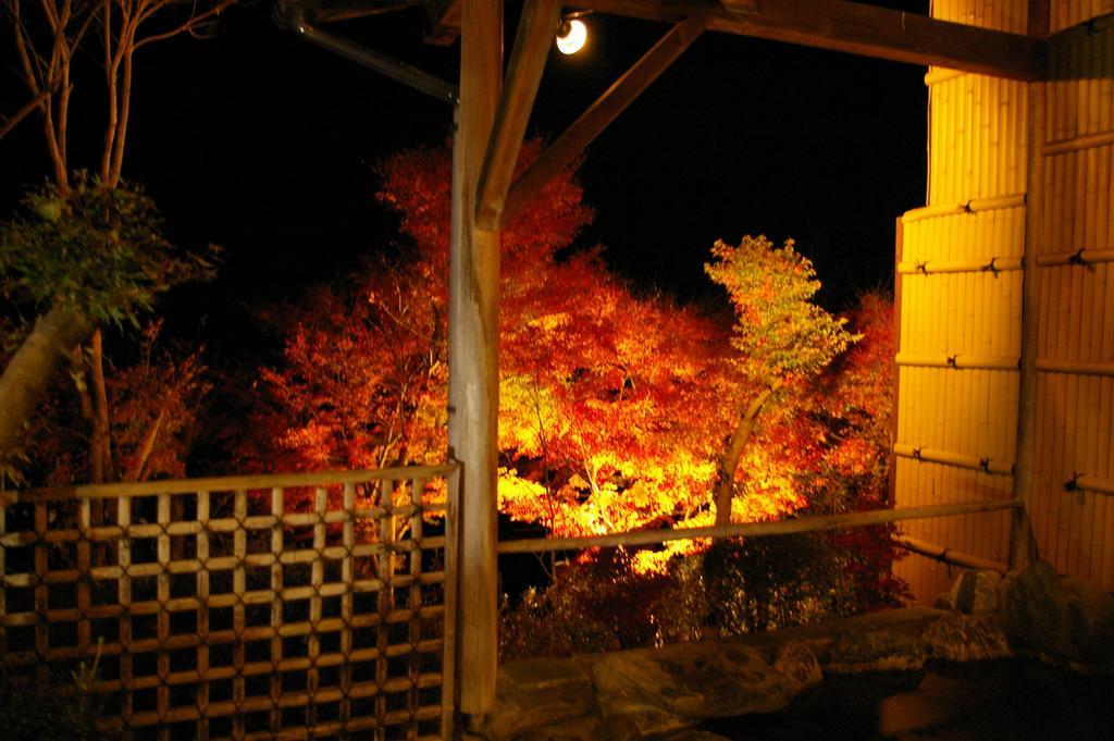 Sawatari Onsen Miyataya Ryokan Nakanojo Exteriör bild